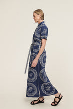 Load image into Gallery viewer, Alémais Oceane Linen Shirtdress - Navy | PRE ORDER End Of Feb Hyde Boutique
