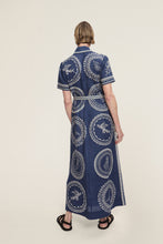 Load image into Gallery viewer, Alémais Oceane Linen Shirtdress - Navy | PRE ORDER End Of Feb Hyde Boutique
