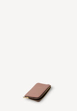 Load image into Gallery viewer, Saben Winona Card Holder - Rosewater
