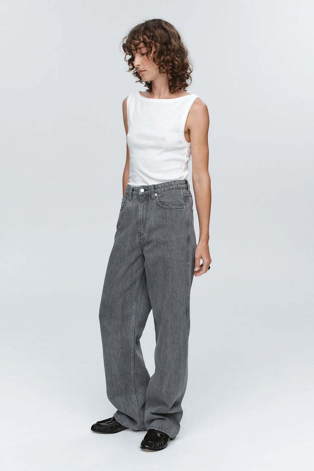 Marle Relaxed Curve Jean - Stone Hyde Boutique