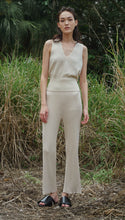 Load image into Gallery viewer, Aleger - N.35 Cashmere Low V Tank Pearl Shell  Hyde Boutique   
