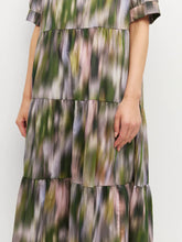 Load image into Gallery viewer, Juliette Hogan Eternal Tunic - Hydrangea Haze Cotton Flurry
