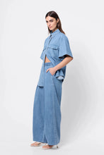 Load image into Gallery viewer, Mossman High Tide Shirt - Chambray Hyde Boutique
