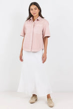 Load image into Gallery viewer, Stories Be Told Crucial Denim Short Sleeve Shacket - Pale Pink Hyde Boutique
