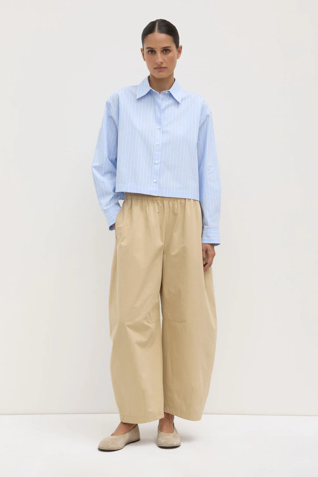 Assembly Label Lola Barrel Pant - Tan