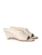 Load image into Gallery viewer, La Tribe Zoe Open Toe Mule - Cream
