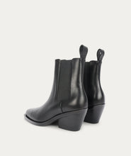 Load image into Gallery viewer, Deadly Ponies Rider Boot - Black Hyde Boutique
