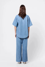Load image into Gallery viewer, Mossman High Tide Shirt - Chambray Hyde Boutique
