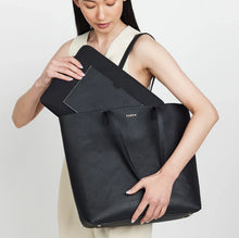 Load image into Gallery viewer, SABEN Augusta Laptop Sleeve 16&quot; - Black Recycled Nylon
