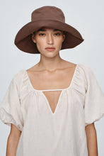Load image into Gallery viewer, Marle Nonna Hat - Chocolate
