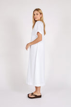 Load image into Gallery viewer, Marlow Tivoli Linen Dress - White
