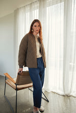 Load image into Gallery viewer, Marlow Colorado Quilted Jacket - Mocha Hyde Boutique
