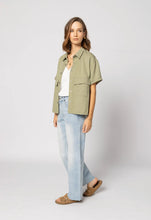 Load image into Gallery viewer, Drama The Label Over The Top Jacket - Khaki
