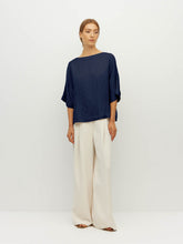 Load image into Gallery viewer, Juliette Hogan Nami T - Navy Crush
