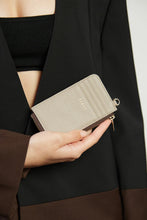 Load image into Gallery viewer, SABEN Winona Card Holder - Dove
