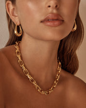 Load image into Gallery viewer, Amber Sceats Bessie Necklace - Gold  Hyde Boutique   
