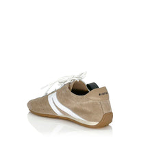 Load image into Gallery viewer, Alias Mae Juno Sneaker - Sans Arriving First Week Sept
