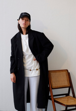 Load image into Gallery viewer, Commonplace Chroma Coat - Black Hyde Boutique
