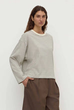 Load image into Gallery viewer, Assembly Label Malone Stripe Wide Sleeve - Cream/Black
