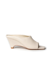 Load image into Gallery viewer, La Tribe Zoe Open Toe Mule - Cream
