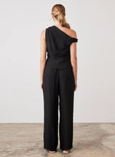 Load image into Gallery viewer, Esmaee View Blouse - Black Hyde Boutique
