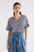 Load image into Gallery viewer, Elk Seter Tee - Navy/White Hyde Boutique
