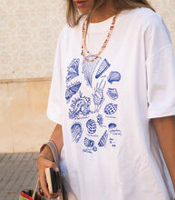 Load image into Gallery viewer, Zaziba Seashells Tee - White Hyde Boutique
