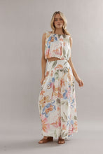 Load image into Gallery viewer, Caitlin Crisp Capri Skirt - Tea Party Floral Hyde Boutique
