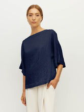 Load image into Gallery viewer, Juliette Hogan Nami T - Navy Crush
