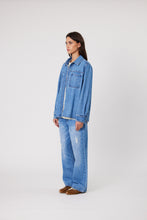 Load image into Gallery viewer, Remain Suki Jean - Mid Blue Hyde Boutique
