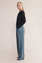 Load image into Gallery viewer, Marle Belted Wide Leg Jean - Light Wash 01 Hyde Boutique
