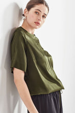 Load image into Gallery viewer, Sills + Co Amelia Silk Tee - Olive  Hyde Boutique   
