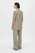 Load image into Gallery viewer, Camilla and Marc Arnelle Short Sleeve Blazer - Natural Pinstripe
