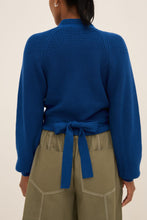 Load image into Gallery viewer, Kowtow Goodall Shorts - Vetiver  Hyde Boutique   
