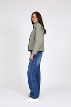 Load image into Gallery viewer, Marlow Kyoto Quilted Jacket - Spruce
