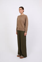 Load image into Gallery viewer, Marlow Cashmere Crew - Nutmeg Hyde Boutique
