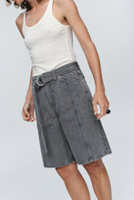 Load image into Gallery viewer, Marle Belted Jean Short - Stone Hyde Boutique
