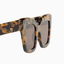 Load image into Gallery viewer, Valley Eyewear Brigada - Yellow Tort  Hyde Boutique   
