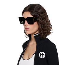 Load image into Gallery viewer, Gucci GG2039S Sunglasses - Black Sunglasses Gucci
