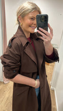 Load image into Gallery viewer, Franklin Trench Coat - Chocolate
