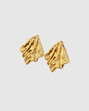 Load image into Gallery viewer, Castel &amp; Co Callie Earrings - Gold
