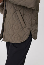 Load image into Gallery viewer, Marlow Colorado Quilted Jacket - Sage Hyde Boutique
