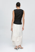Load image into Gallery viewer, Marle Max Vest - Black
