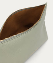 Load image into Gallery viewer, Deadly Ponies Poucher Grande - Kina
