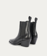 Load image into Gallery viewer, Deadly Ponies Rider Boot - Black Hyde Boutique
