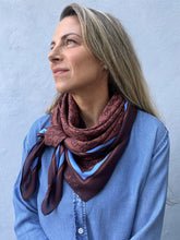 Load image into Gallery viewer, Dark Hampton The Divan Scarf

