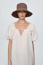 Load image into Gallery viewer, Marle Nonna Hat - Chocolate
