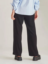 Load image into Gallery viewer, Sills Bennett Pant - Black  Hyde Boutique   
