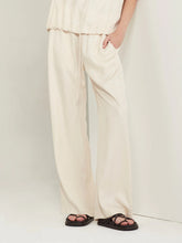 Load image into Gallery viewer, Sills Bennet Twill Pant - Black Pants Sills   
