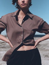 Load image into Gallery viewer, Assembly Label Micha Poplin L/S Shirt - Dark Sand
